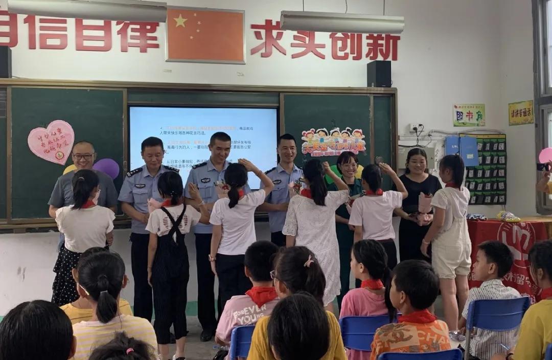 福建秋季開學(xué)最新通知