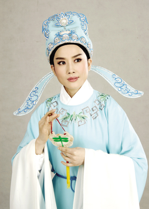 王君安最新照片，展現(xiàn)時(shí)代風(fēng)采與個(gè)人魅力的瞬間風(fēng)采